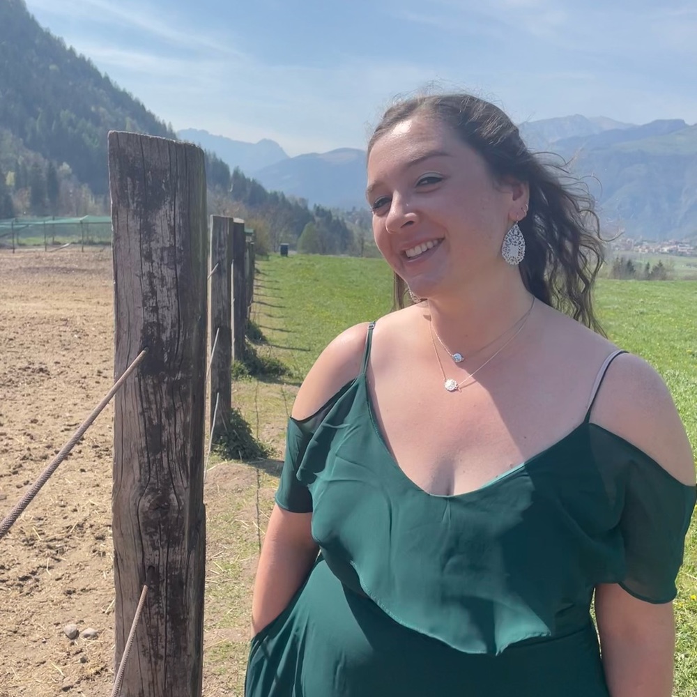 Meet your Posher, Brooke